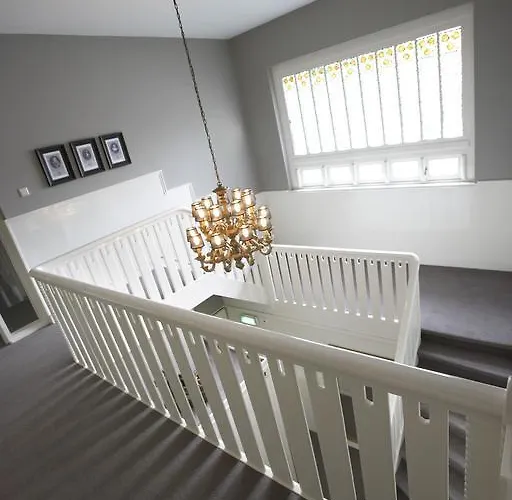 De فندق سيتارد